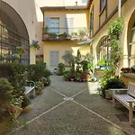 Casa Giovio Elegant Historic In The Heart Of Апартаменты