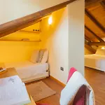 Апартаменты Casa Giovio Elegant Historic In The Heart Of Комо