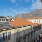 Апартаменты Casa Giovio Elegant Historic In The Heart Of