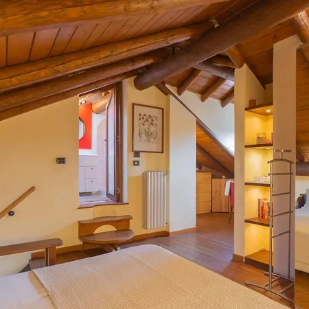 Daire Casa Giovio Elegant Historic In The Heart Of *