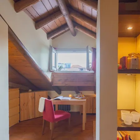 Casa Giovio Elegant Historic In The Heart Of Daire Como